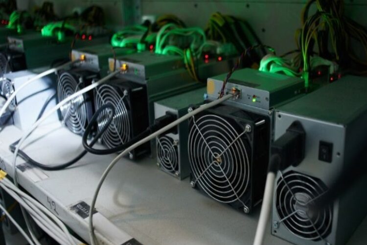 How To Optimize Airflow for a Cryptocurrency Miner